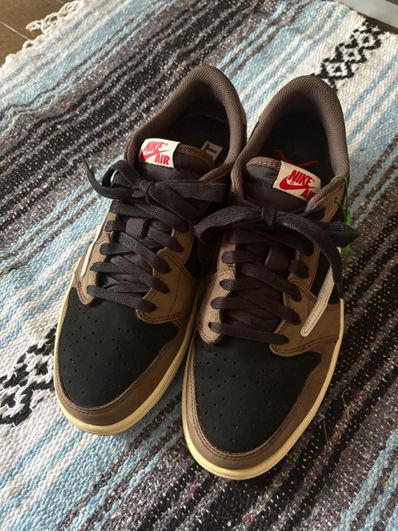 Travis Scott × Nike Air Jordan 1 Low OG SP-T "Black/Dark Mocha"