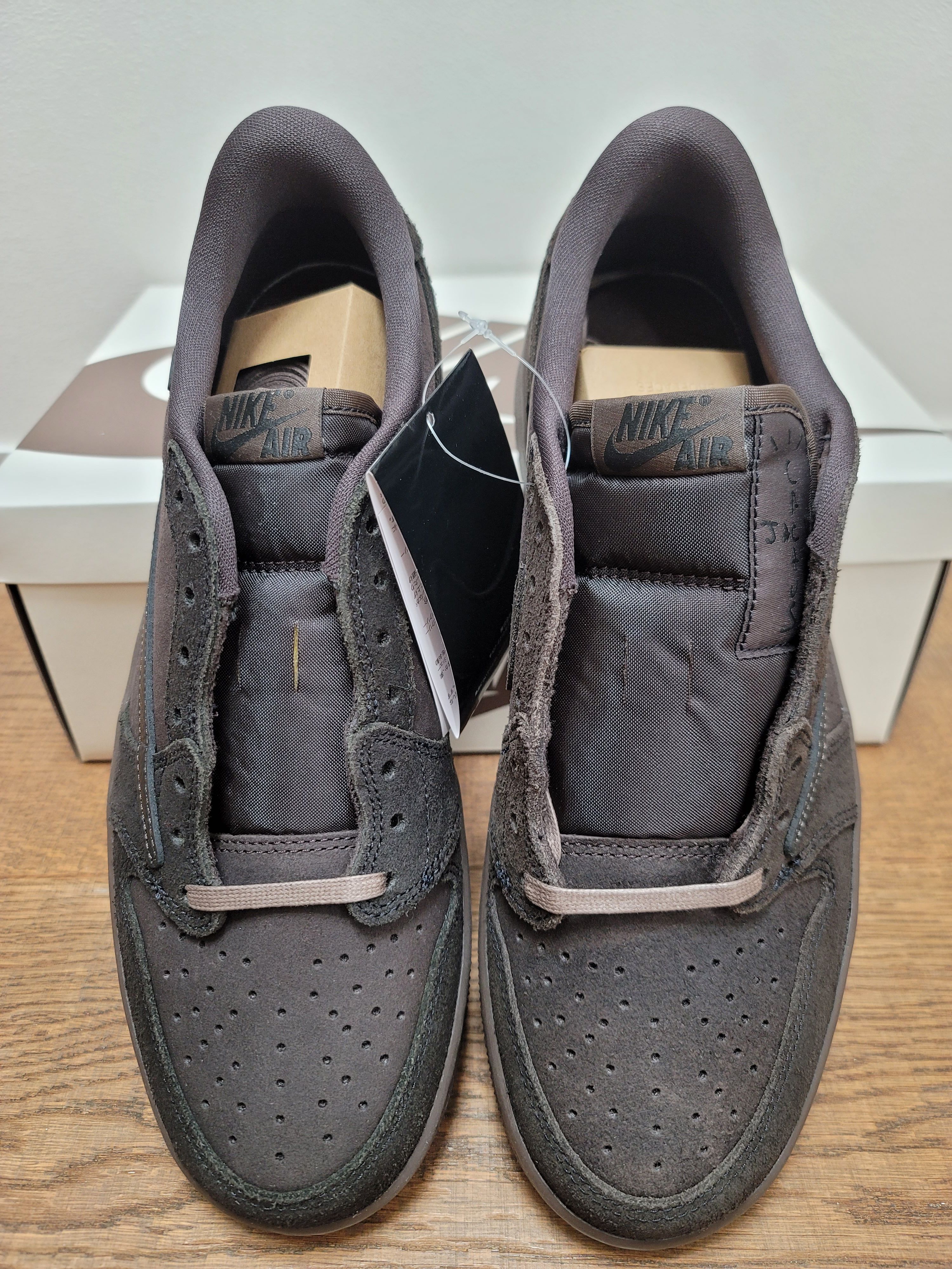 Travis Scott × Nike Air Jordan 1 Low OG SP "Velvet Brown and Dark Mocha"