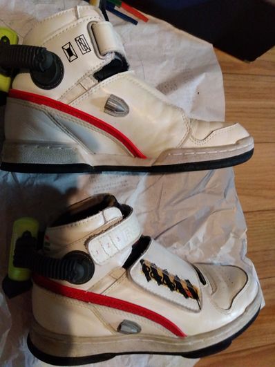 GHOSTBUSTERS × REEBOK "GHOST SMASHERS"