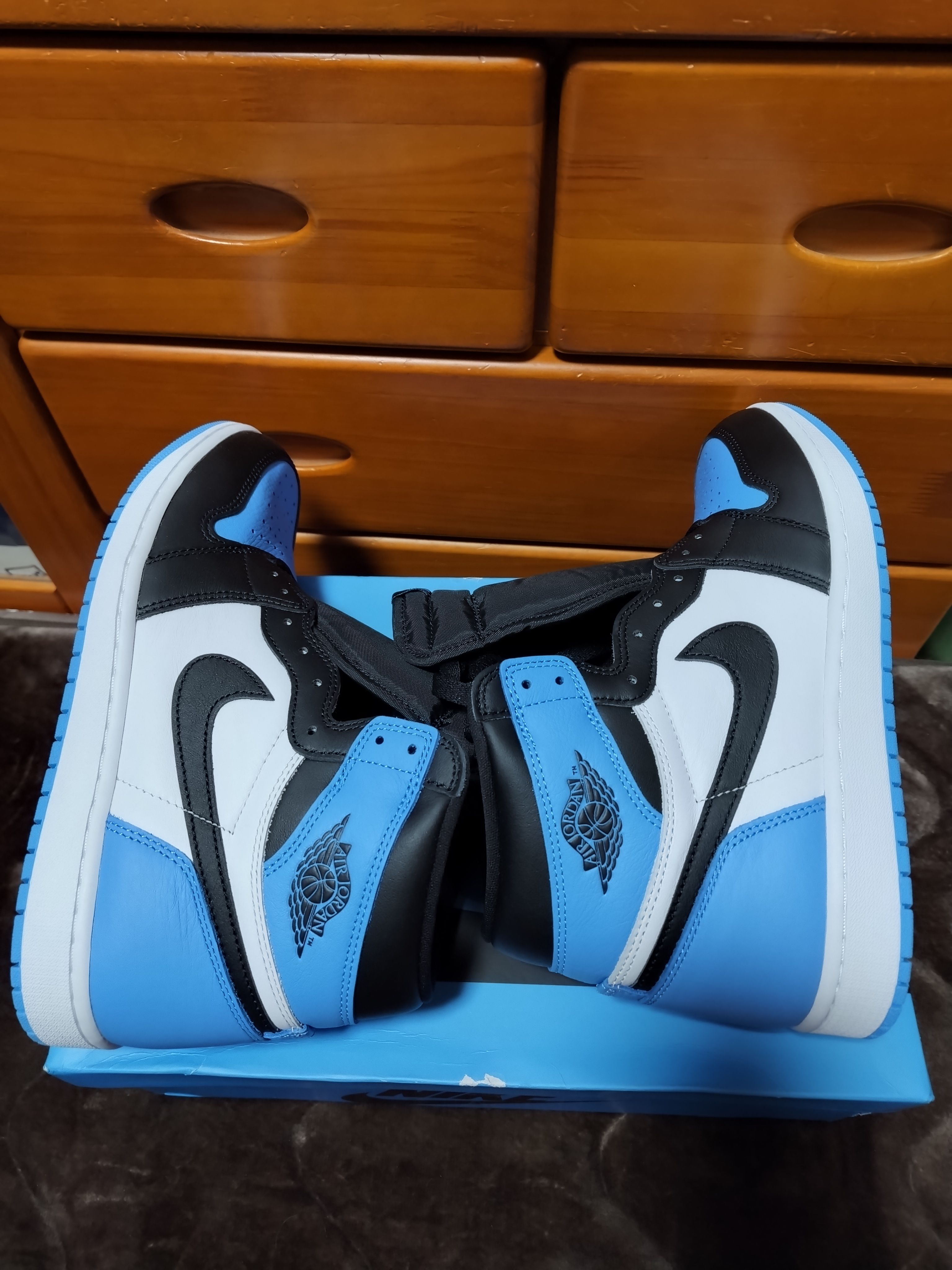 Nike Air Jordan 1 Retro High OG "University Blue/UNC Toe"