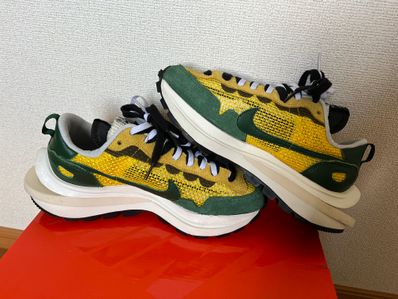 sacai × Nike Vapor Waffle "Tour Yellow/Stadium Green-Sail"