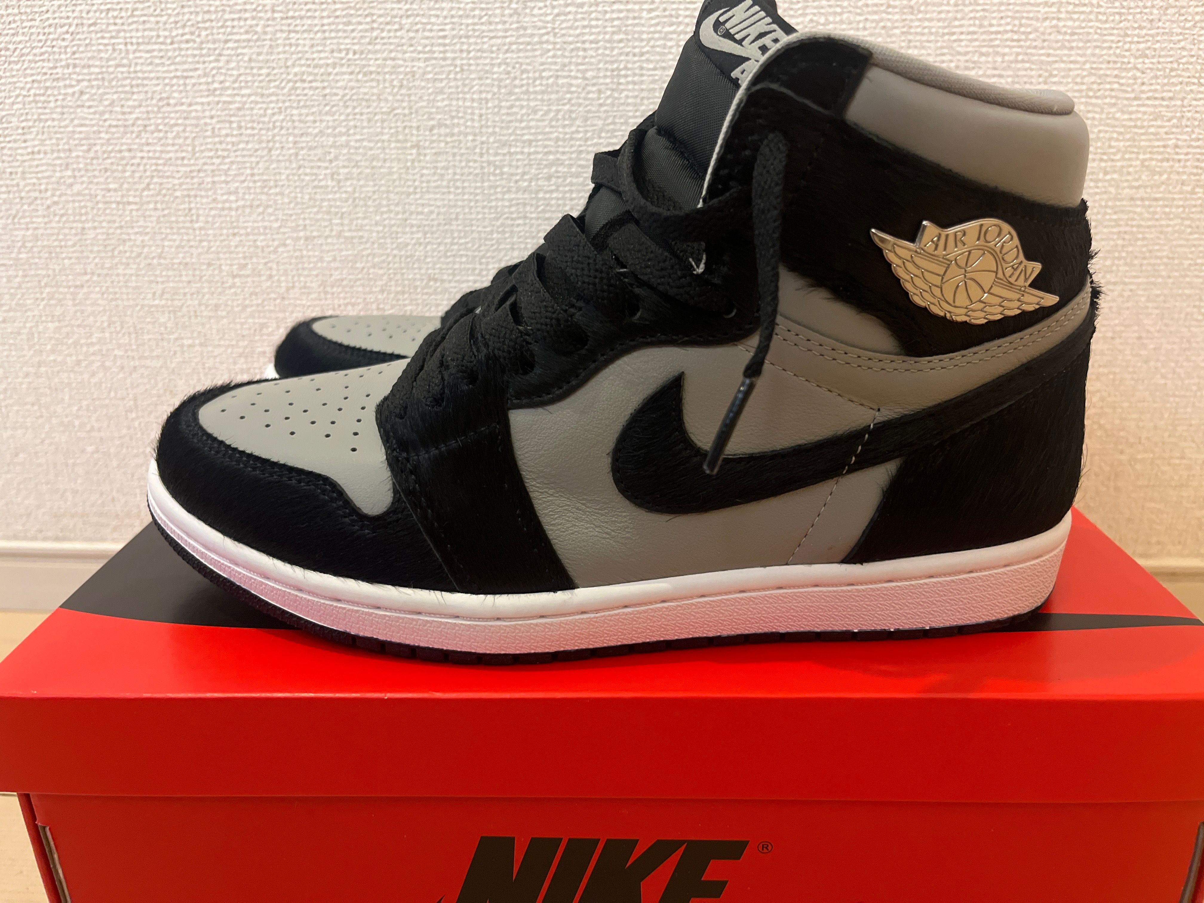 Nike Women's Air Jordan 1 Retro High OG "Medium Grey"