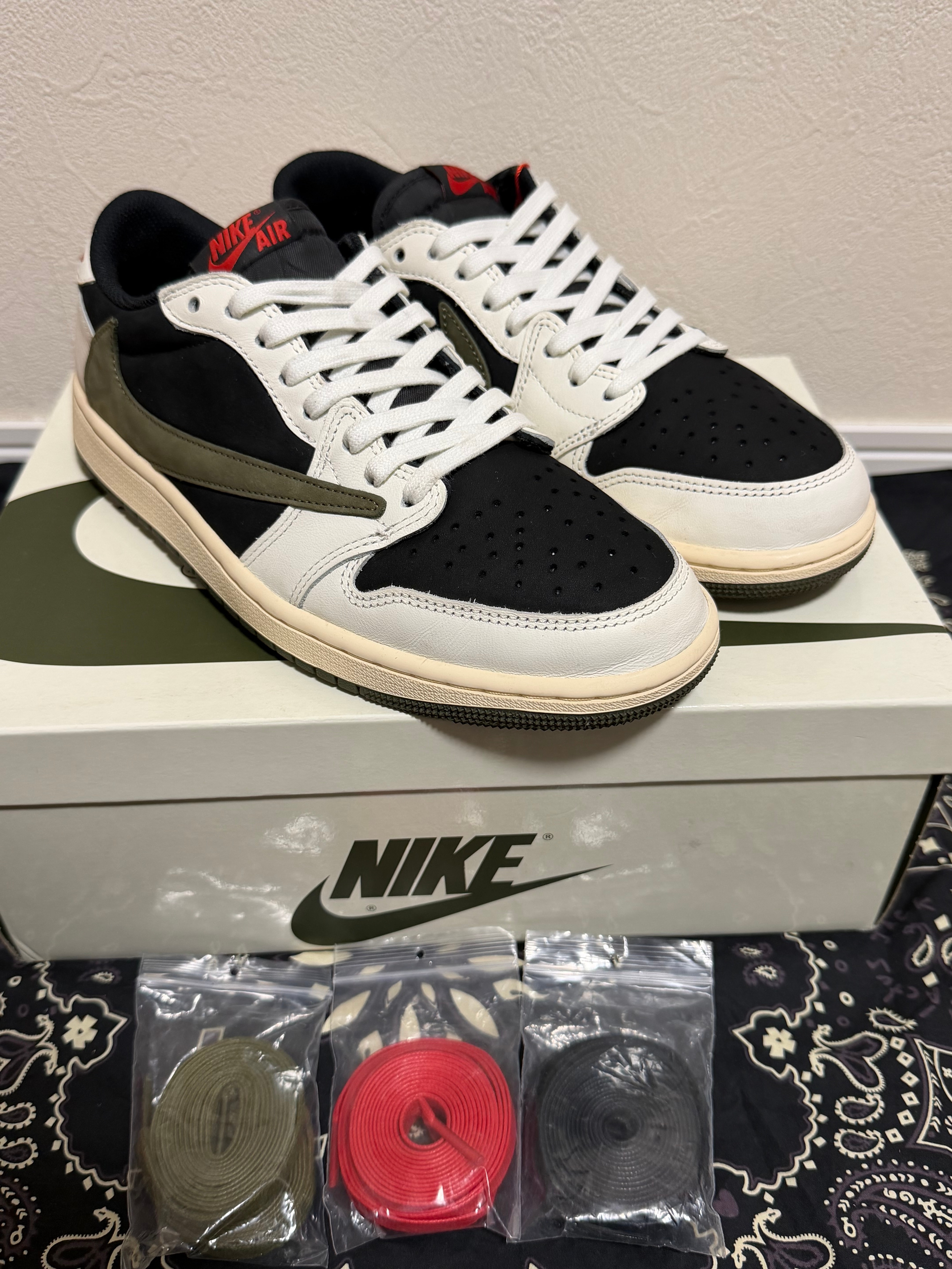 Travis Scott × Nike Women's Air Jordan 1 Low OG "Medium Olive"