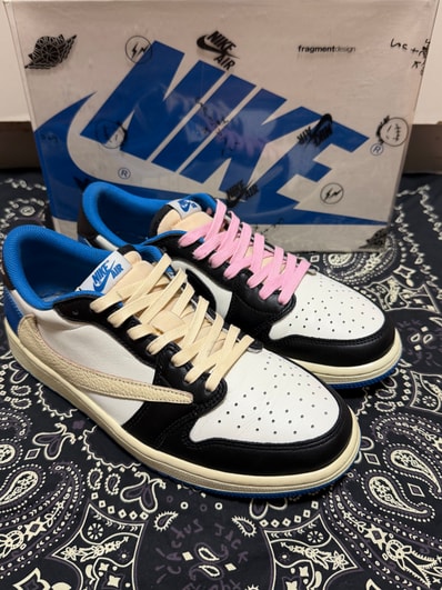 Travis Scott × fragment design × Nike Air Jordan 1 Low OG SP "Military Blue"