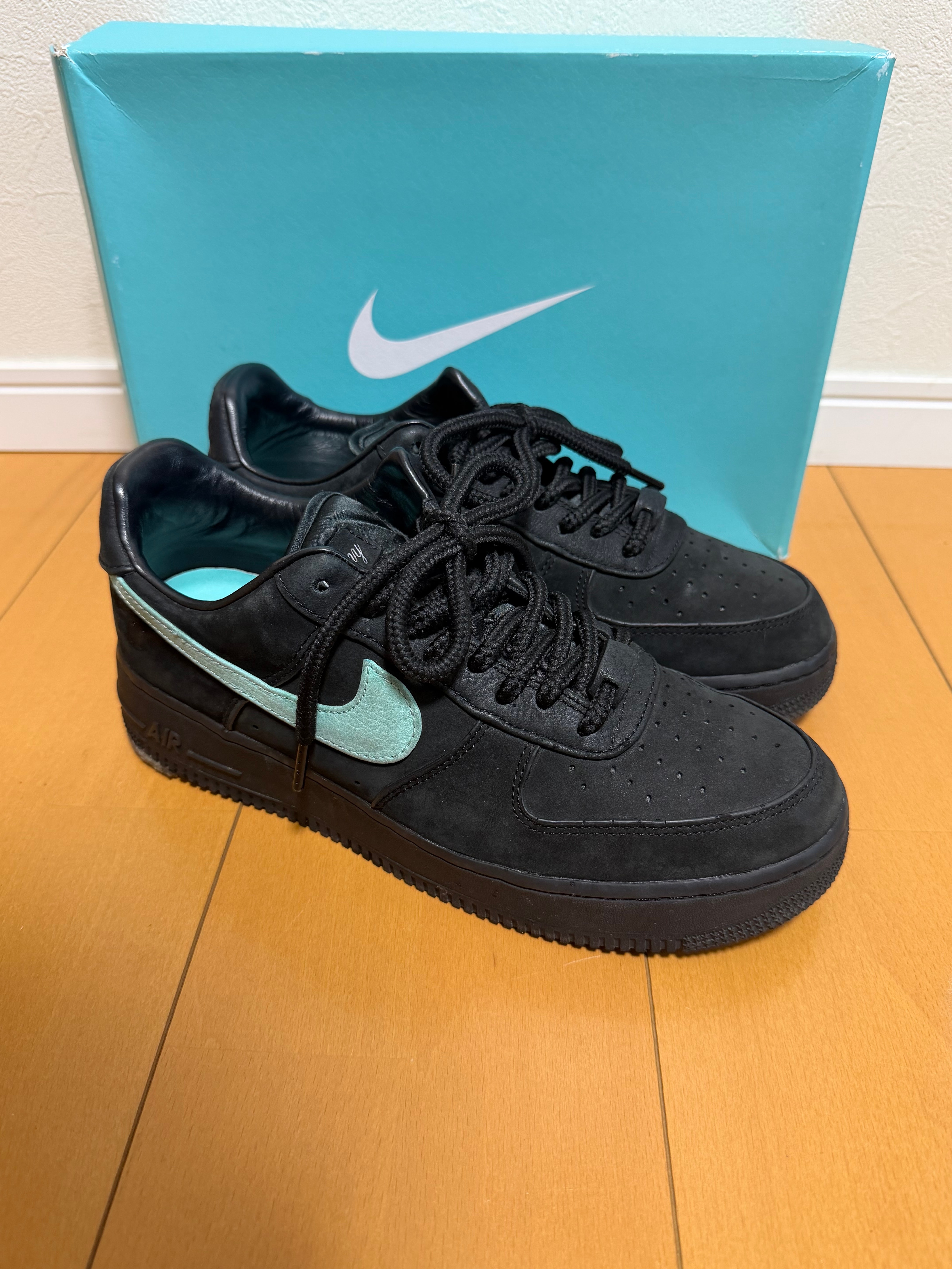 Tiffany & Co. × Nike Air Force 1 Low "1837"
