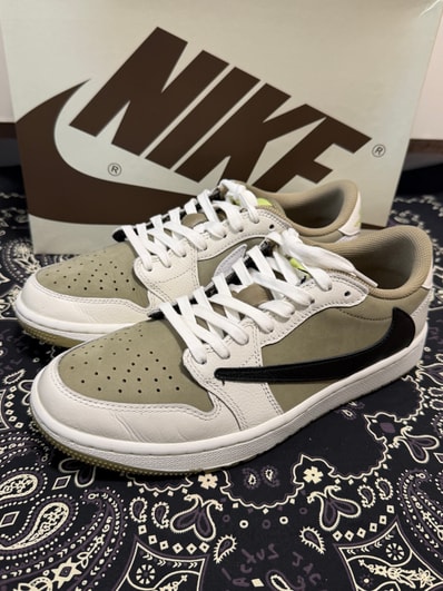 Travis Scott × Nike Air Jordan 1 Low Golf NRG "Neutral Olive"