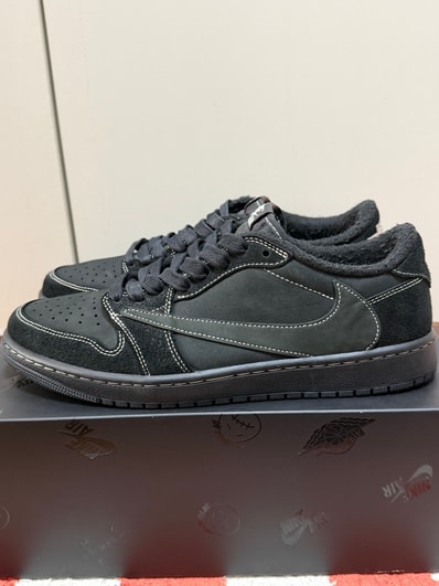Travis Scott × Nike Air Jordan 1 Low OG SP "Black Phantom"