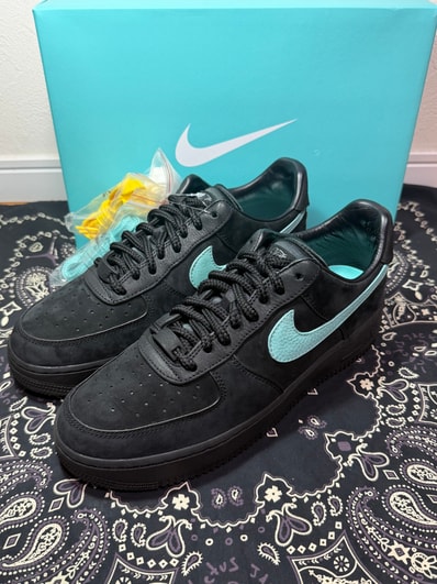 Tiffany & Co. × Nike Air Force 1 Low "1837"