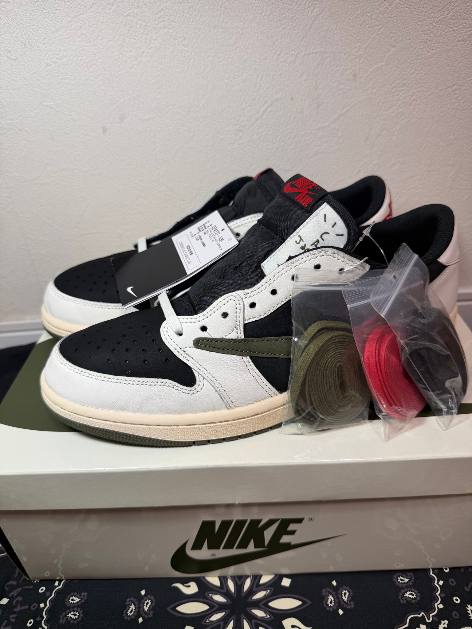Travis Scott × Nike Women's Air Jordan 1 Low OG "Medium Olive"