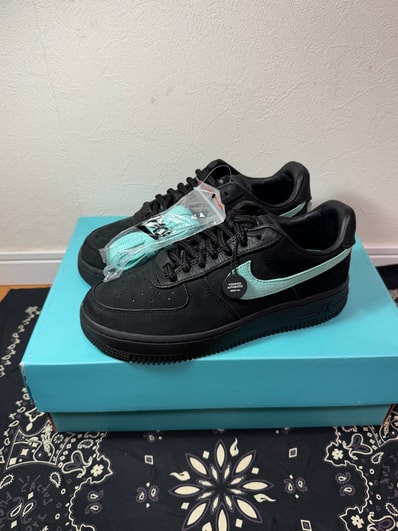 Tiffany & Co. × Nike Air Force 1 Low "1837"