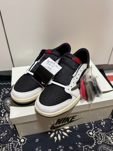 Travis Scott × Nike Women's Air Jordan 1 Low OG "Medium Olive"