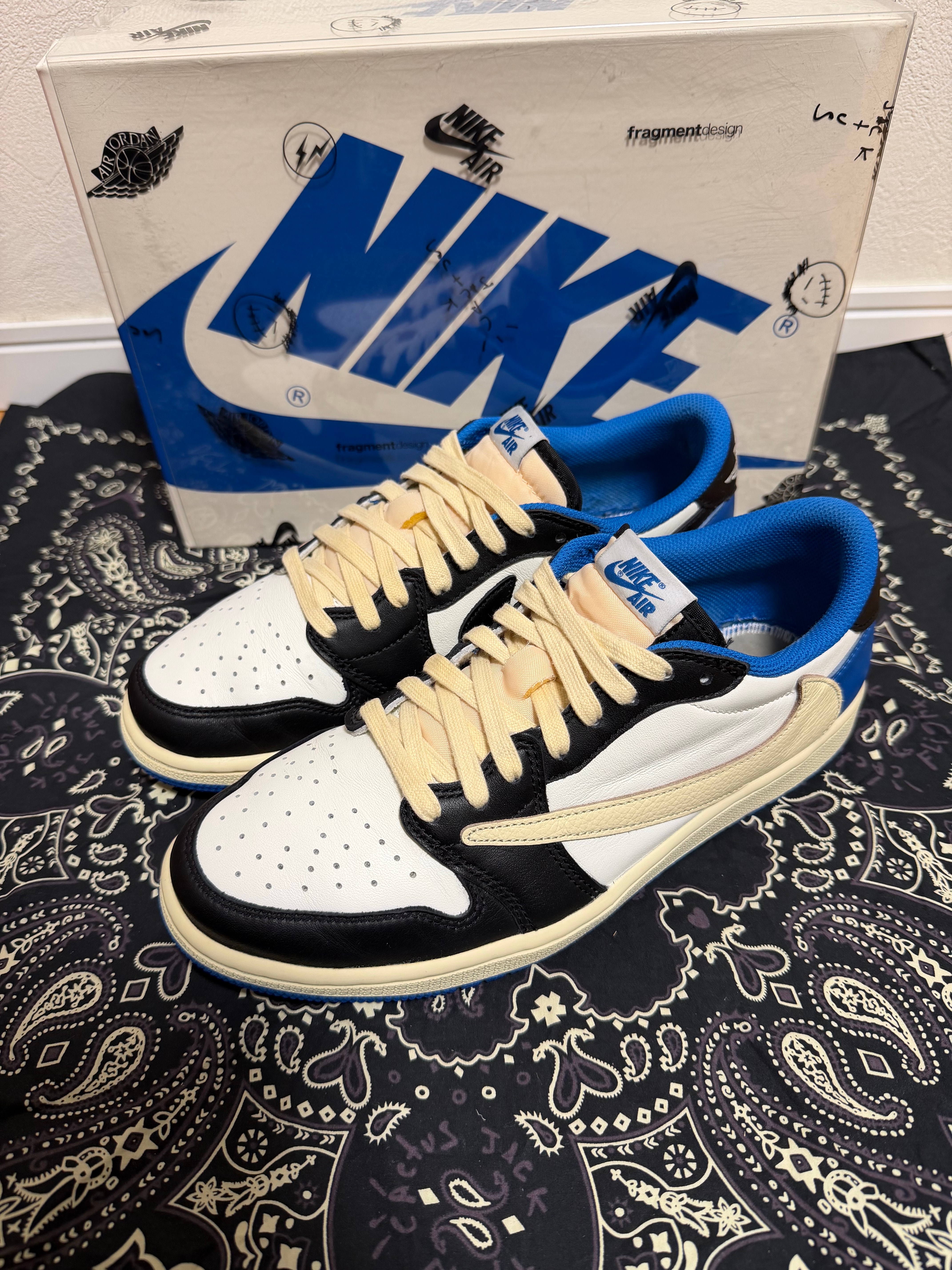 Travis Scott × fragment design × Nike Air Jordan 1 Low OG SP "Military Blue"