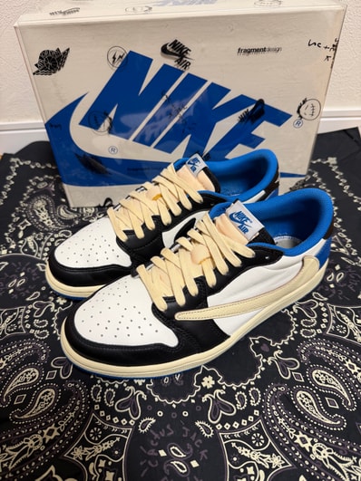 Travis Scott × fragment design × Nike Air Jordan 1 Low OG SP "Military Blue"