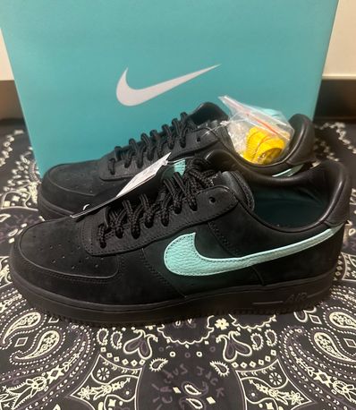 Tiffany & Co. × Nike Air Force 1 Low "1837"