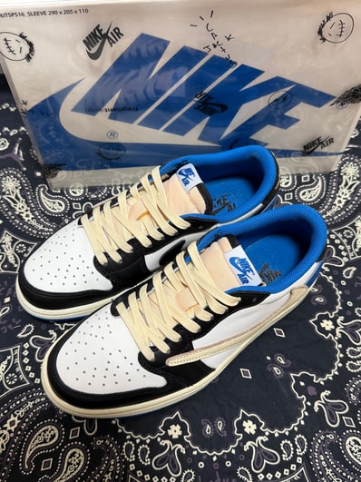 Travis Scott × fragment design × Nike Air Jordan 1 Low OG SP "Military Blue"