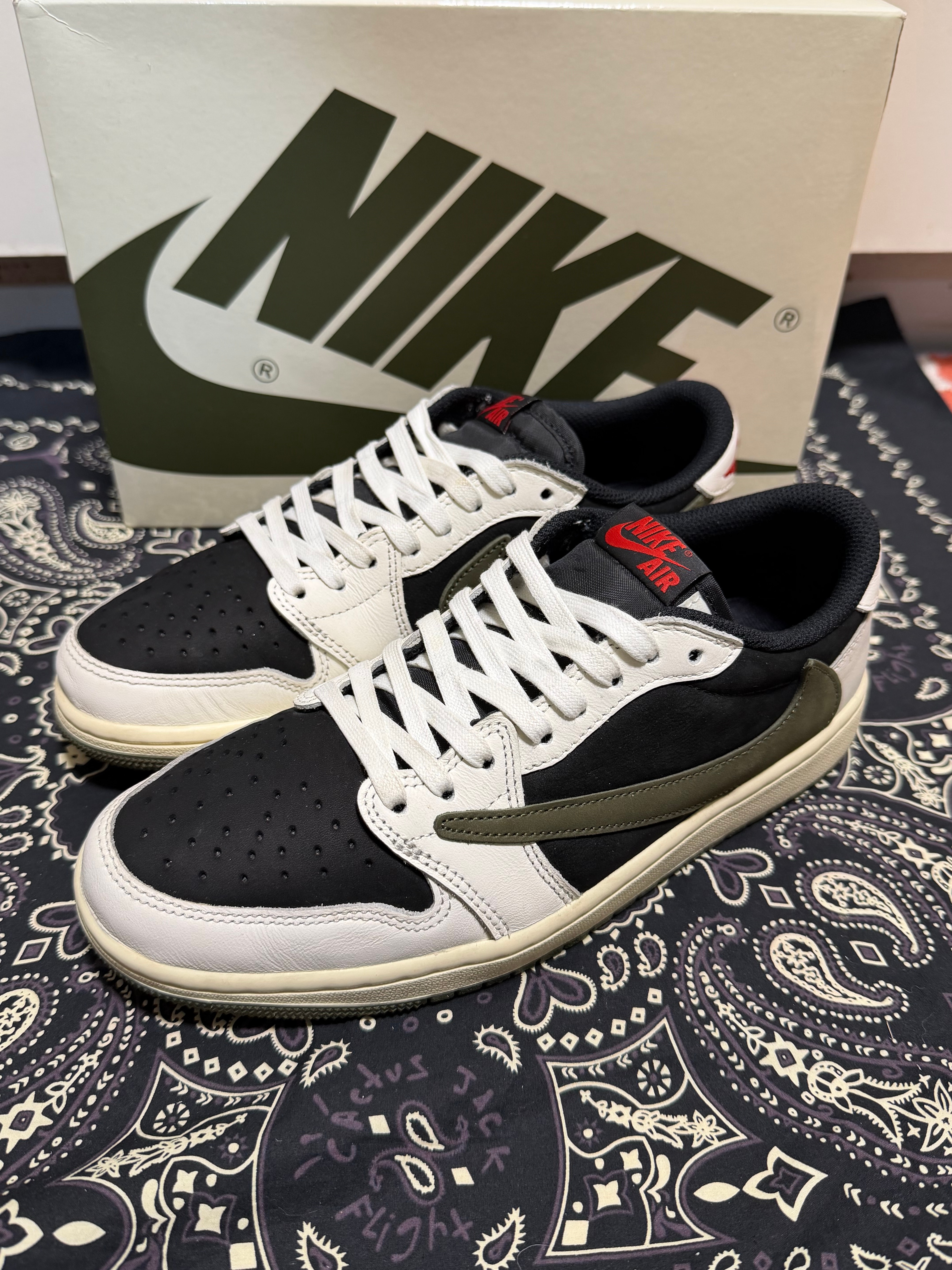Travis Scott × Nike Women's Air Jordan 1 Low OG "Medium Olive"