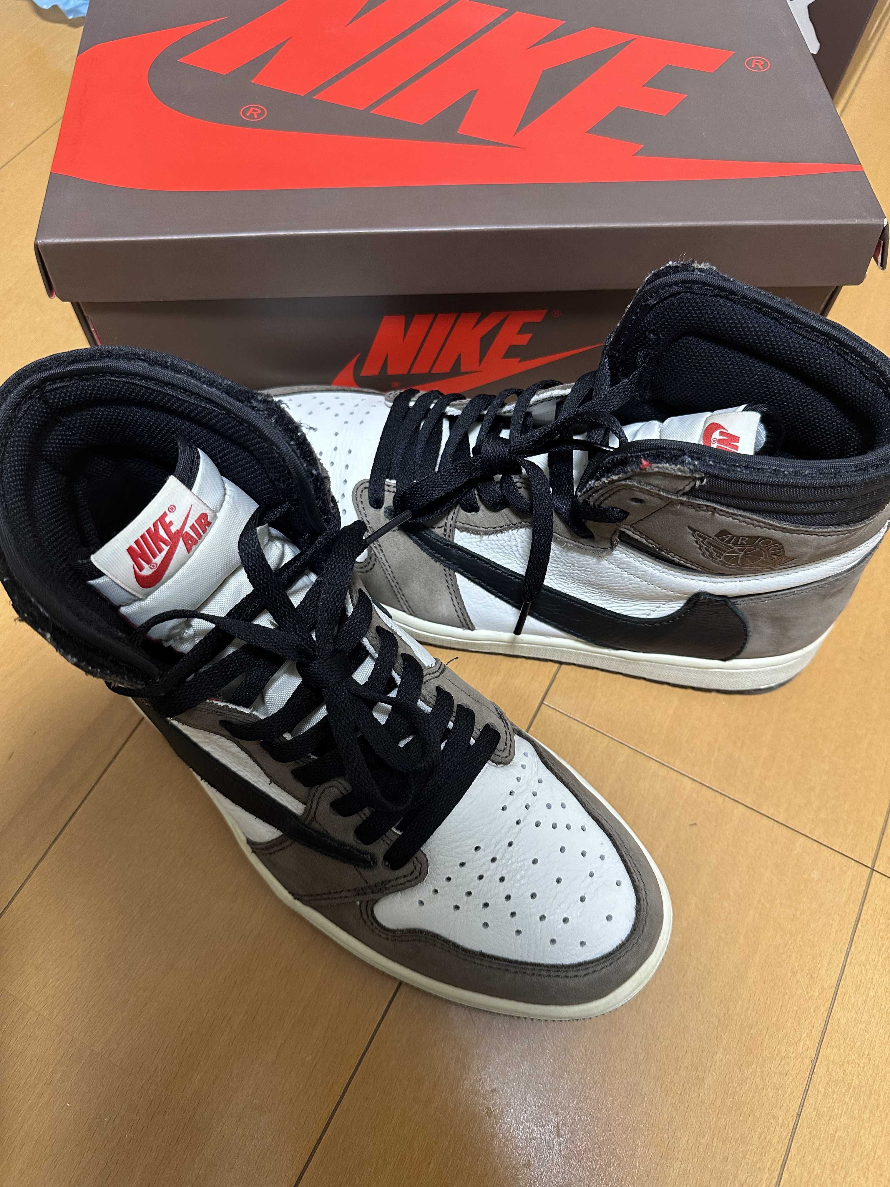 Travis Scott × Nike Air Jordan 1 Retro High OG TS SP "Sail/Dark Mocha"