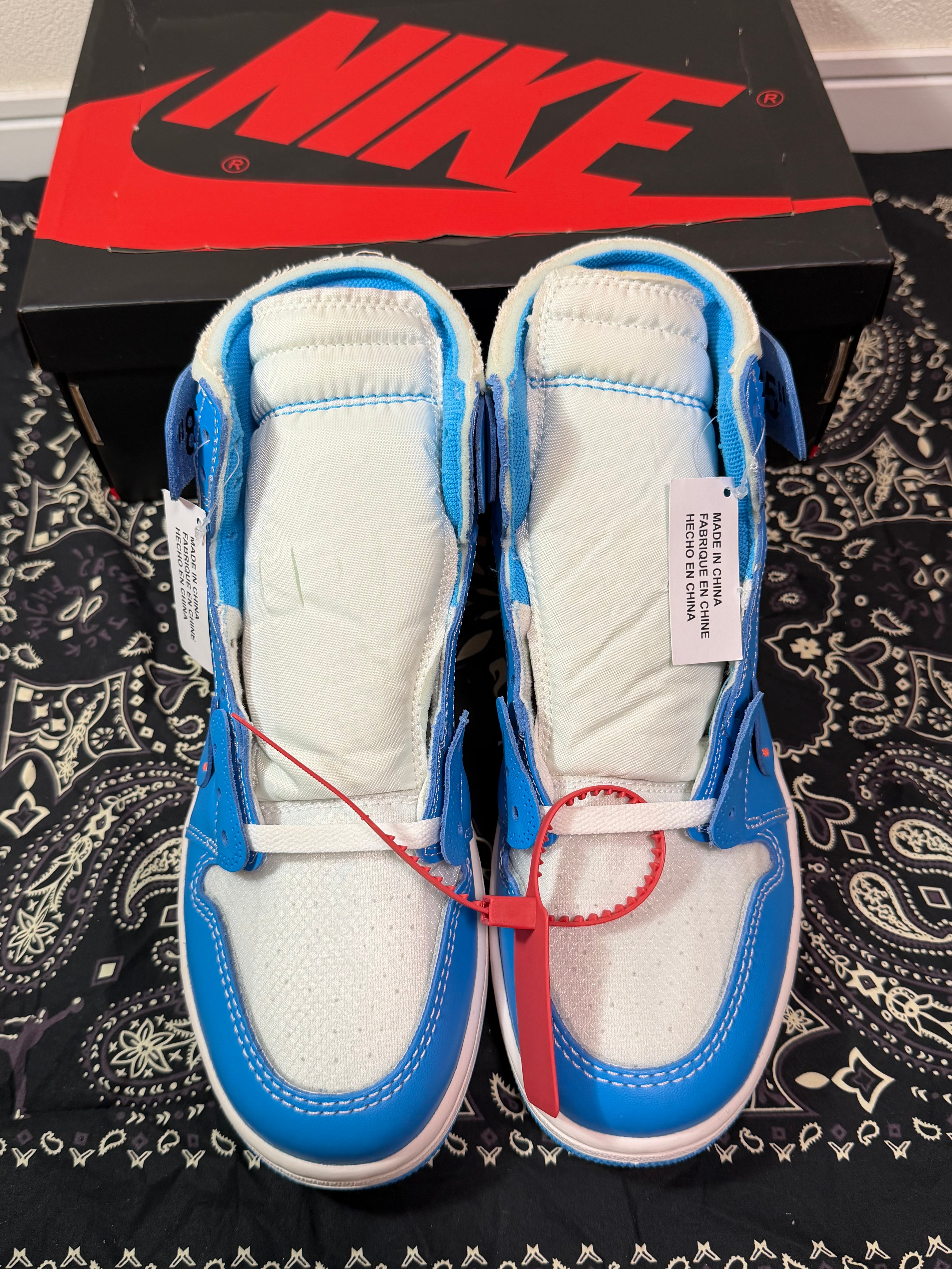 Off-White × Nike Air Jordan 1 High UNC "White/Dark Powder Blue"
