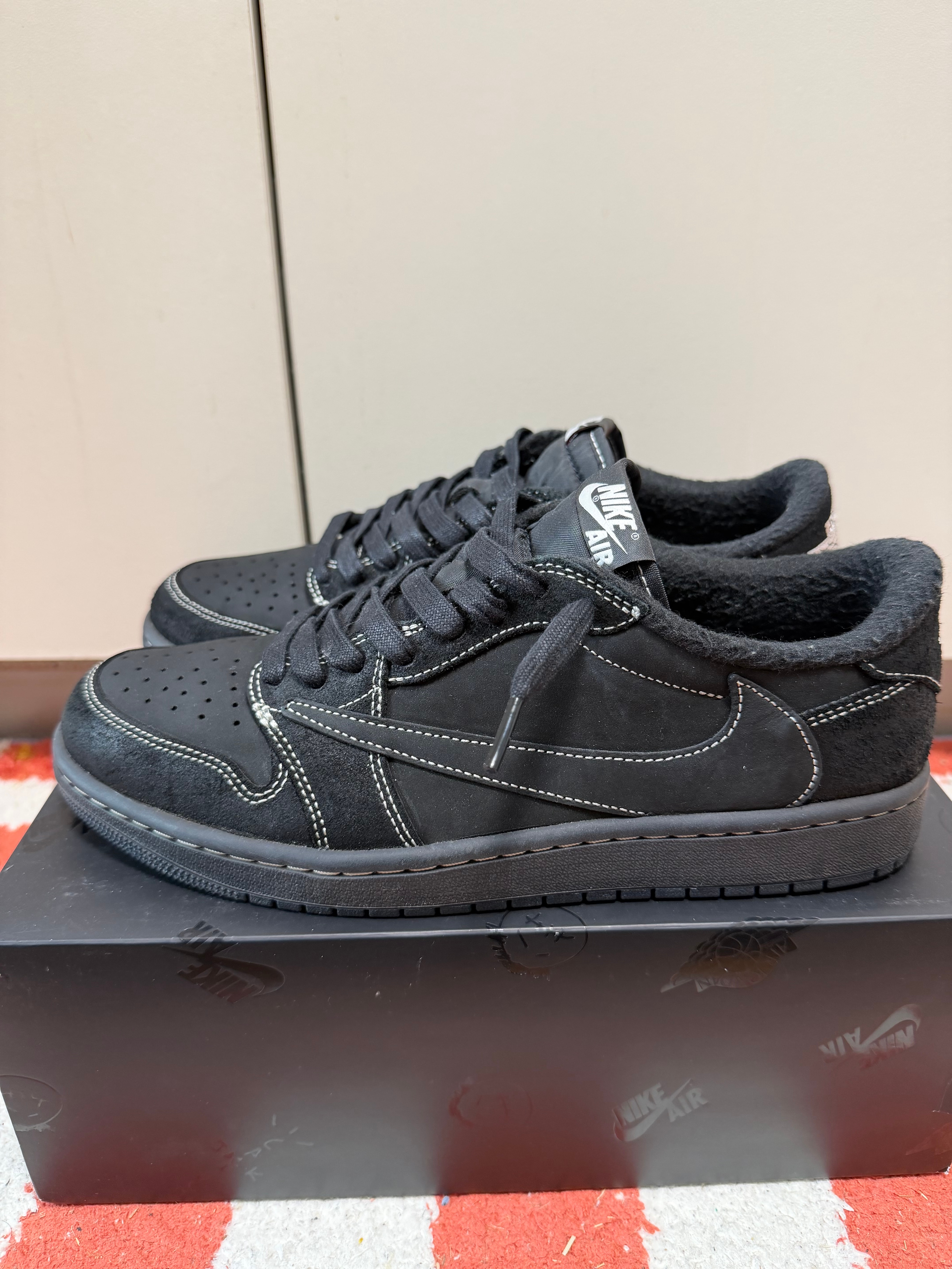 Travis Scott × Nike Air Jordan 1 Low OG SP 