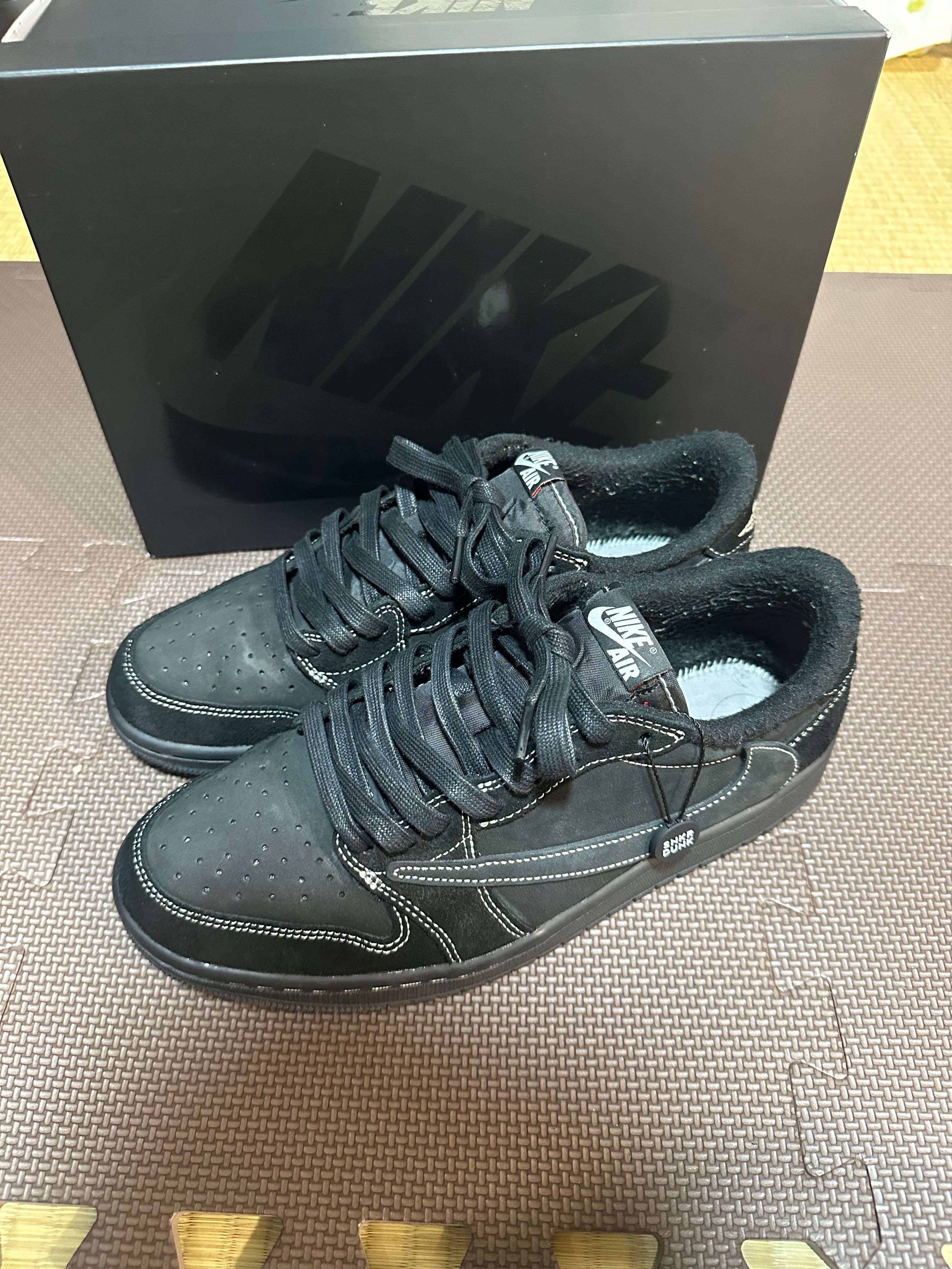 Travis Scott × Nike Air Jordan 1 Low OG SP "Black Phantom"