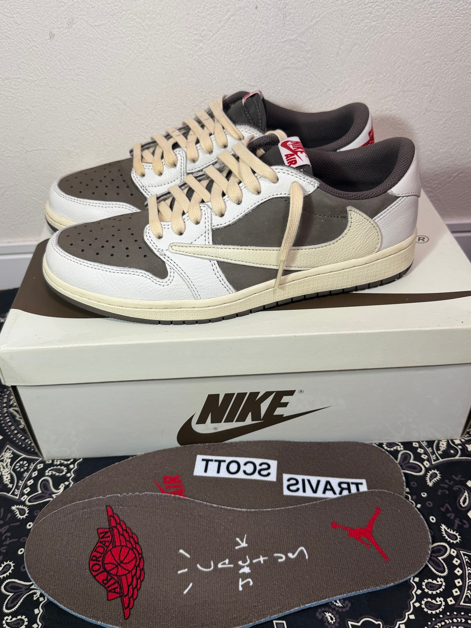 Travis Scott × Nike Air Jordan 1 Low OG SP "Reverse Mocha/Sail and Ridgerock"