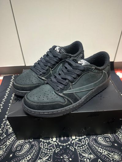 Travis Scott × Nike Air Jordan 1 Low OG SP "Black Phantom"