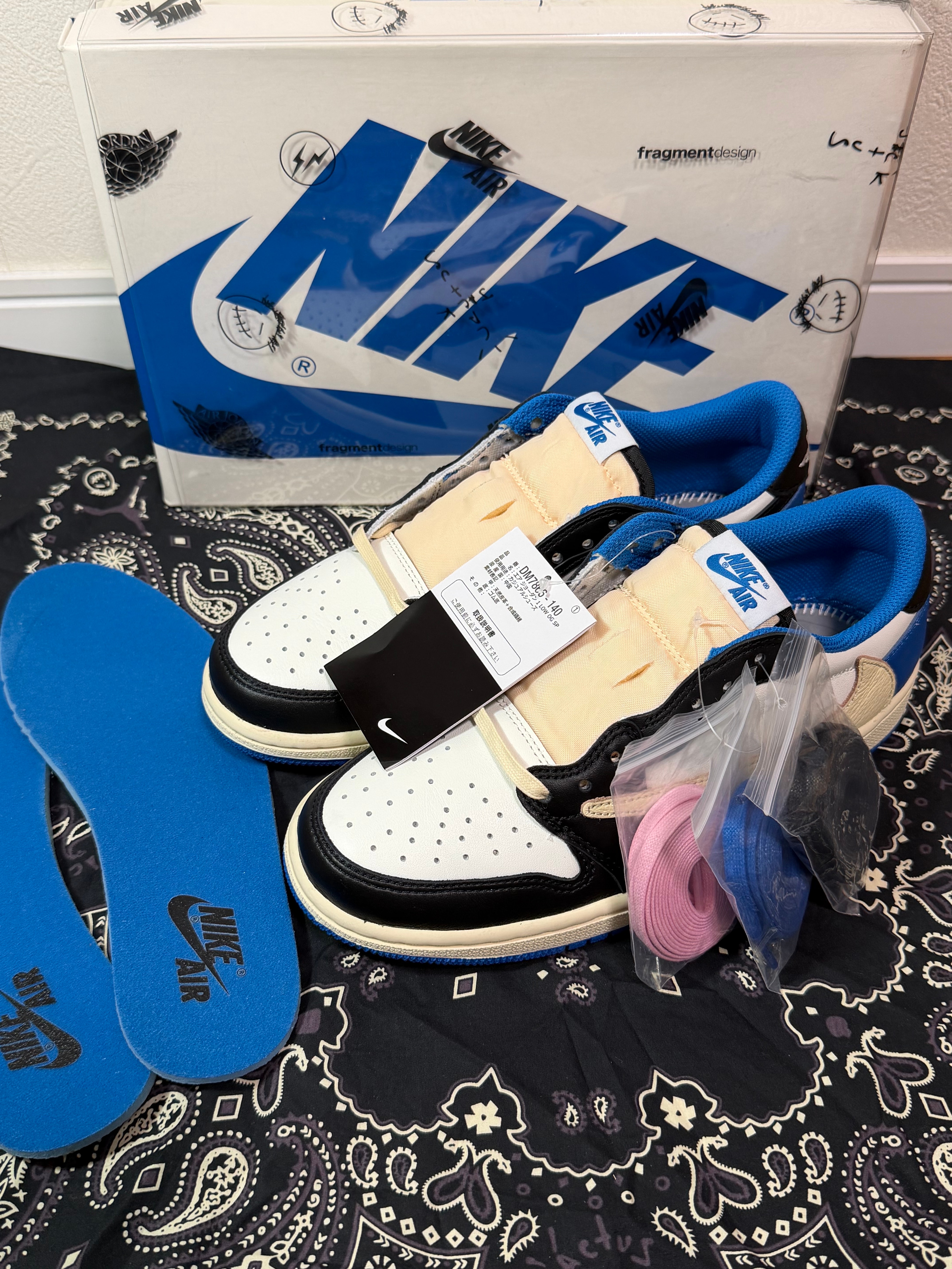 Travis Scott × fragment design × Nike Air Jordan 1 Low OG SP "Military Blue"