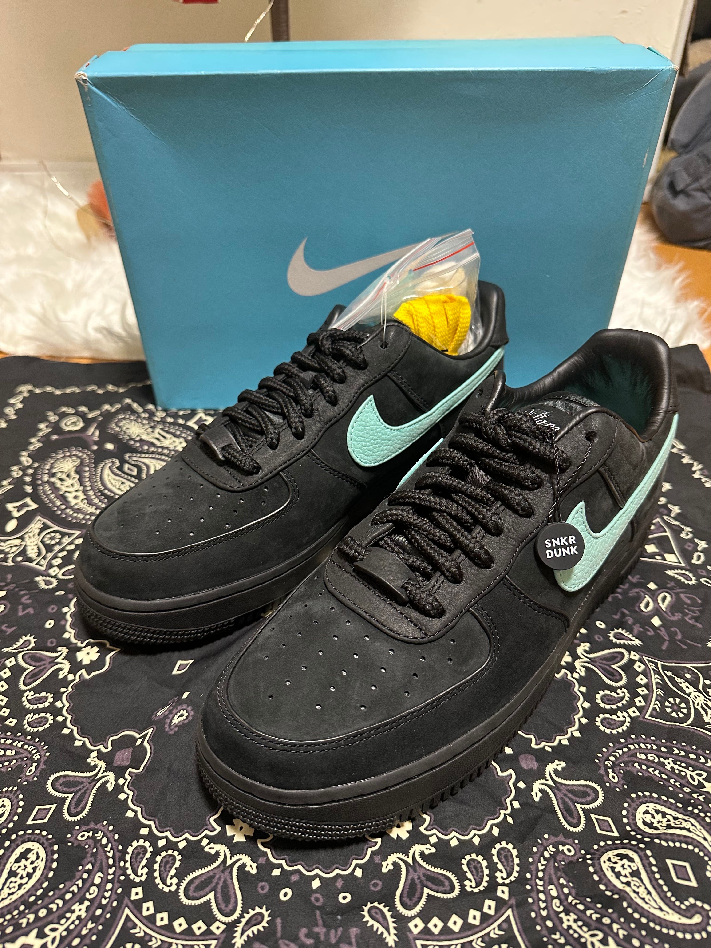 Tiffany & Co. × Nike Air Force 1 Low "1837"
