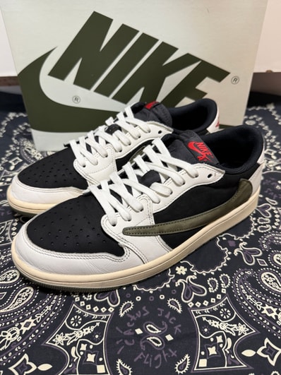 Travis Scott × Nike Women's Air Jordan 1 Low OG "Medium Olive"