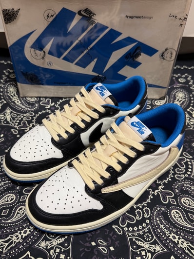 Travis Scott × fragment design × Nike Air Jordan 1 Low OG SP "Military Blue"