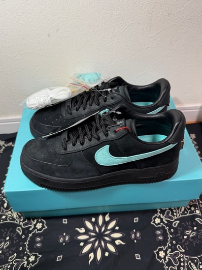 Tiffany & Co. × Nike Air Force 1 Low "1837"