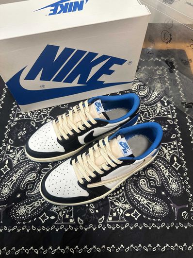Travis Scott × fragment design × Nike Air Jordan 1 Low OG SP "Military Blue"
