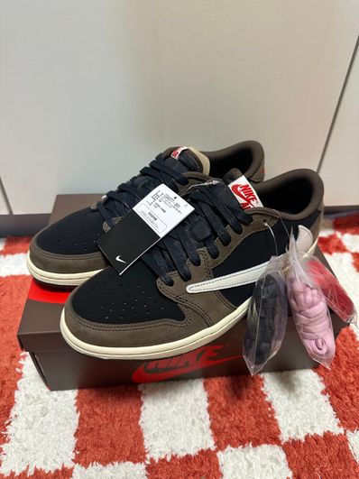 Travis Scott × Nike Air Jordan 1 Low OG SP-T "Black/Dark Mocha"
