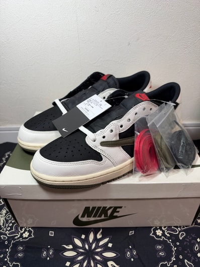 Travis Scott × Nike Women's Air Jordan 1 Low OG "Medium Olive"