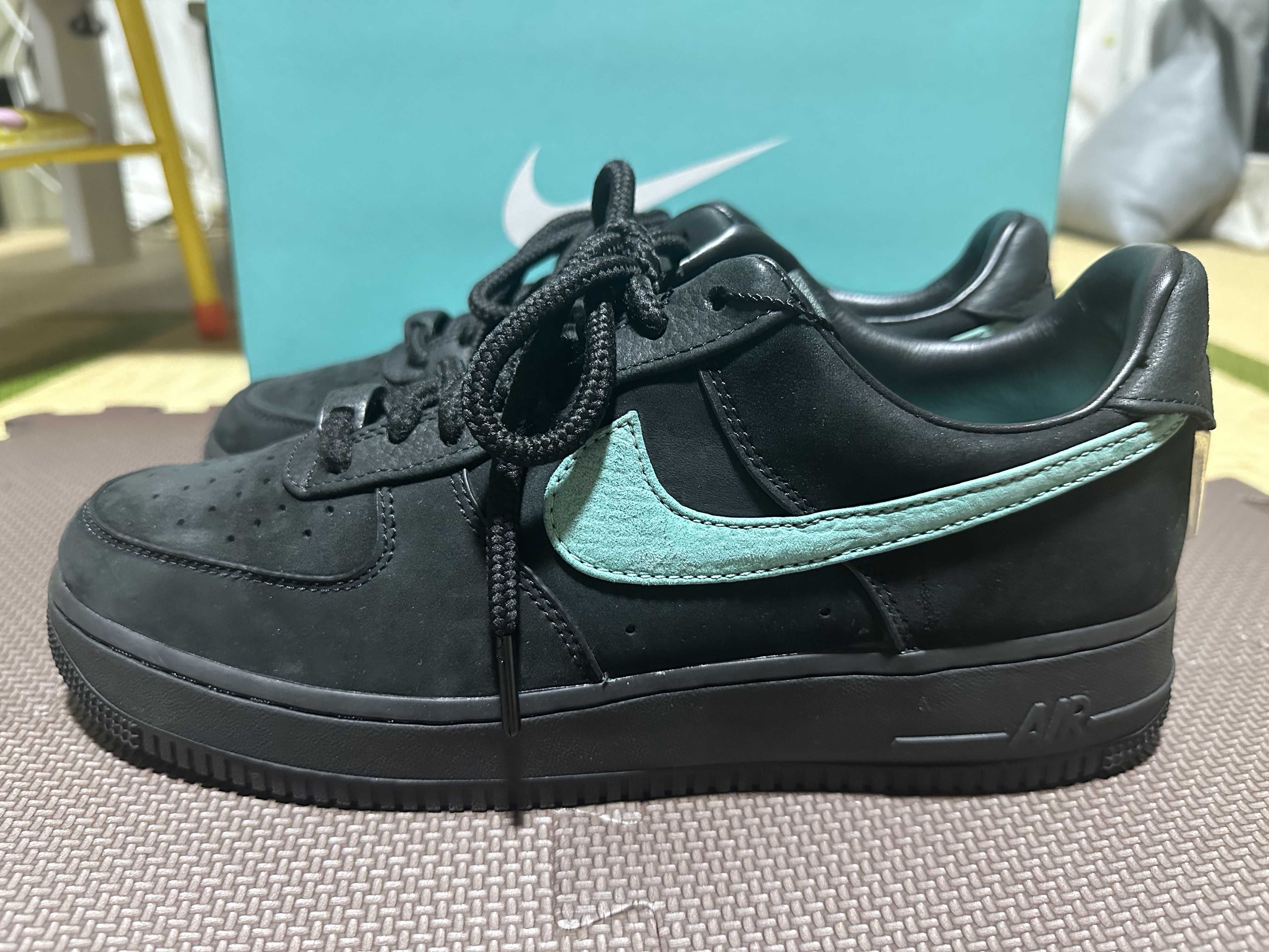 Tiffany & Co. × Nike Air Force 1 Low "1837"