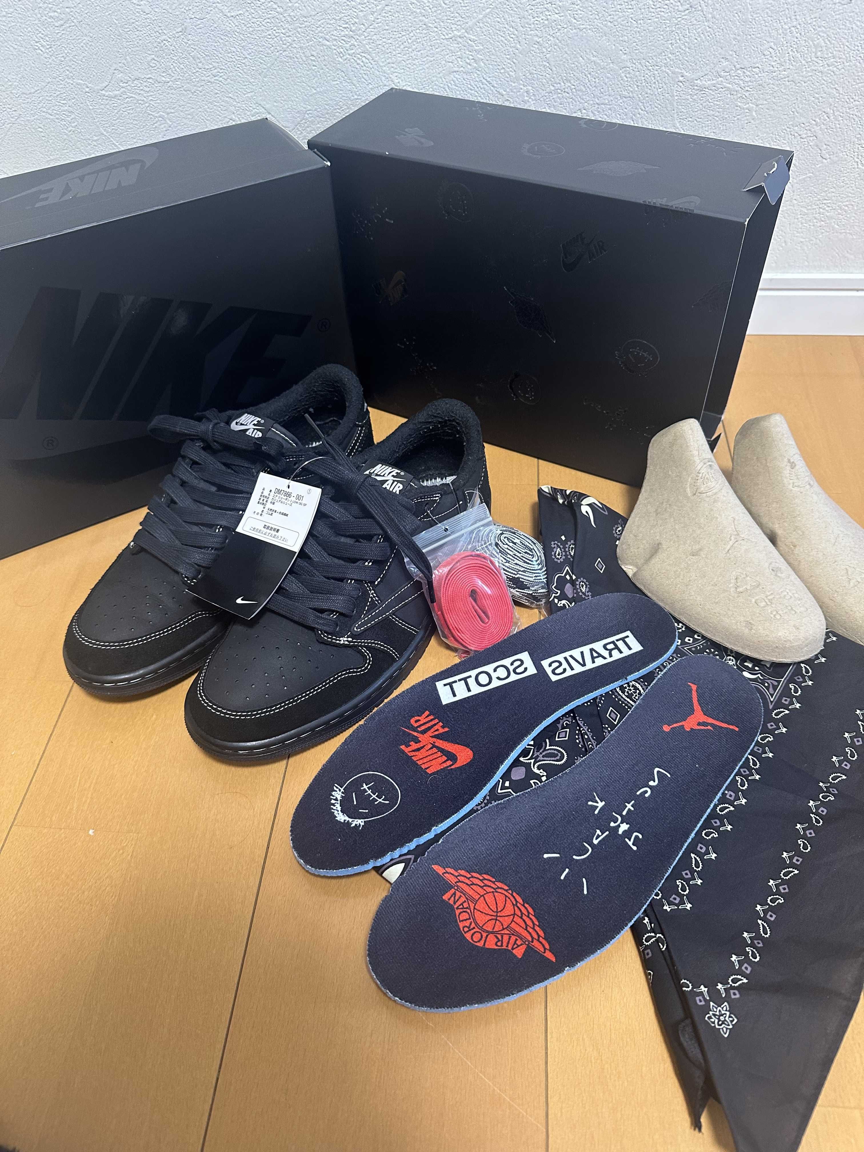 Travis Scott × Nike Air Jordan 1 Low OG SP "Black Phantom"