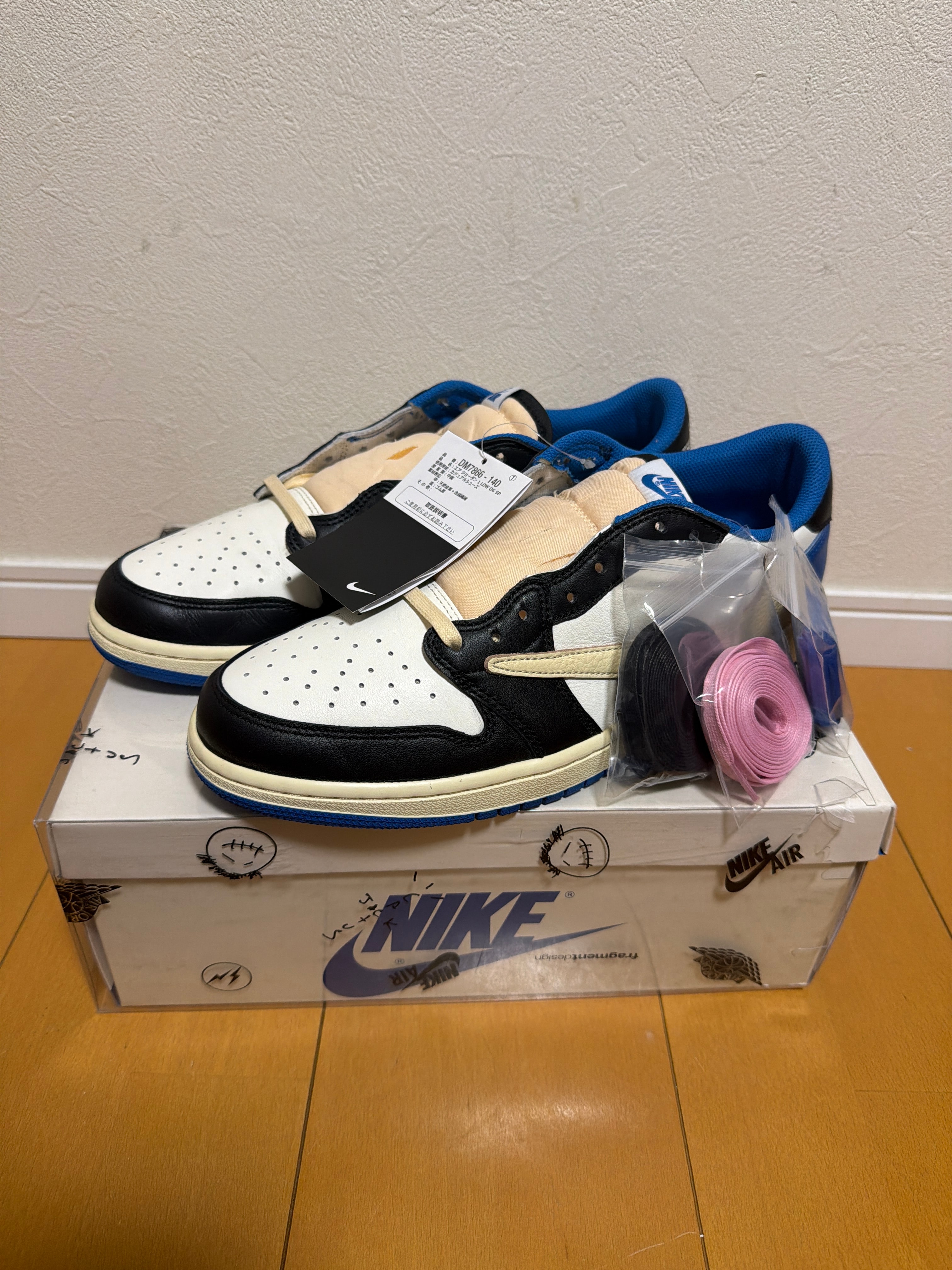 Travis Scott × fragment design × Nike Air Jordan 1 Low OG SP "Military Blue"