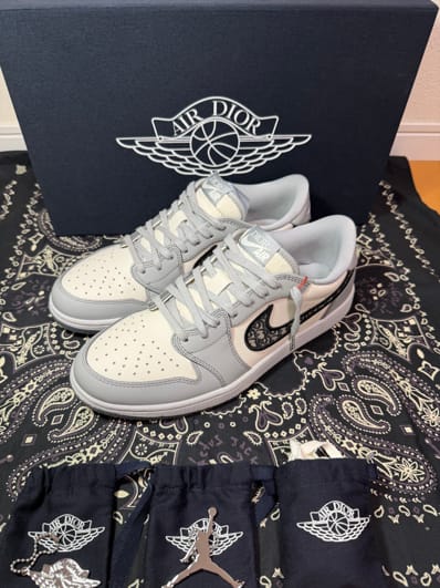 Dior × Nike Air Jordan 1 Low OG "Wolf Grey"