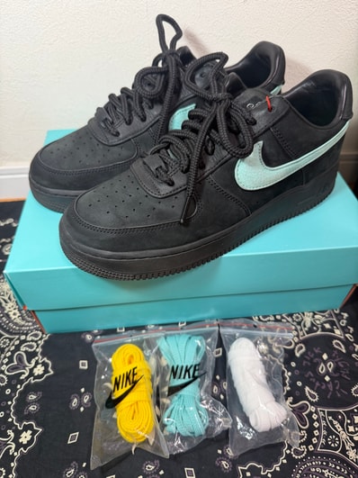 Tiffany & Co. × Nike Air Force 1 Low "1837"