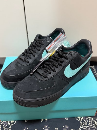 Tiffany & Co. × Nike Air Force 1 Low "1837"