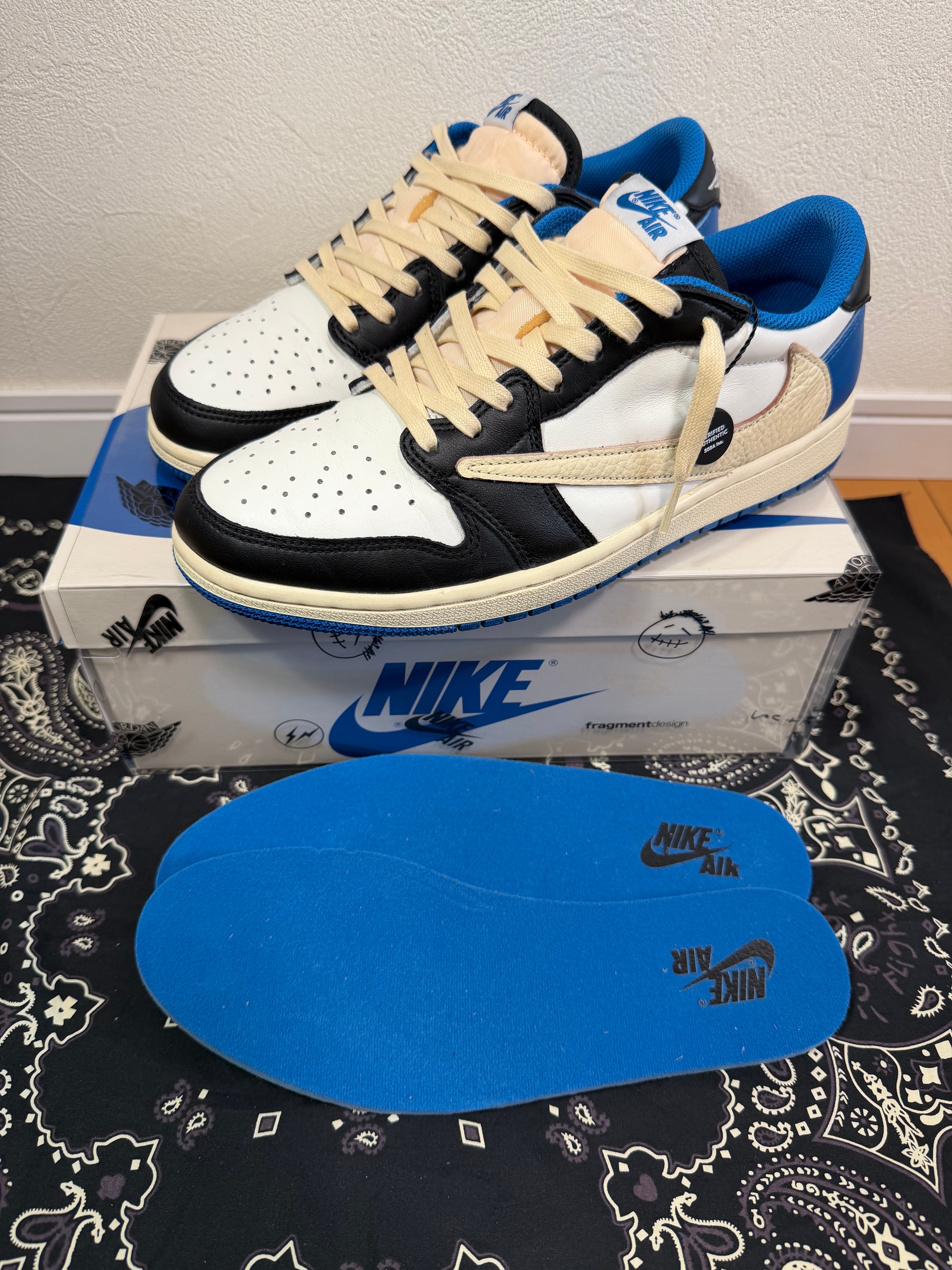 Travis Scott × fragment design × Nike Air Jordan 1 Low OG SP "Military Blue"