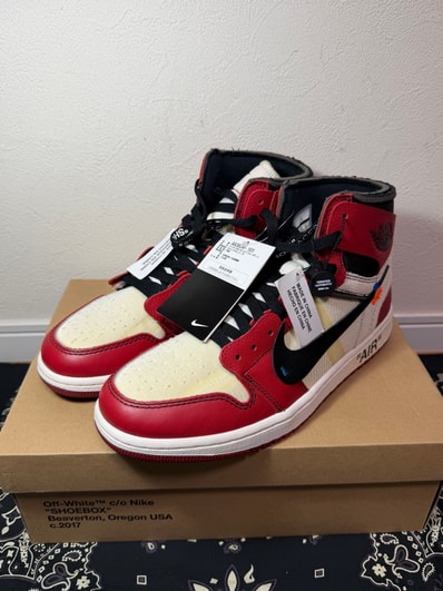 Off-White × Nike Air Jordan 1 Retro High The Ten "Chicago"