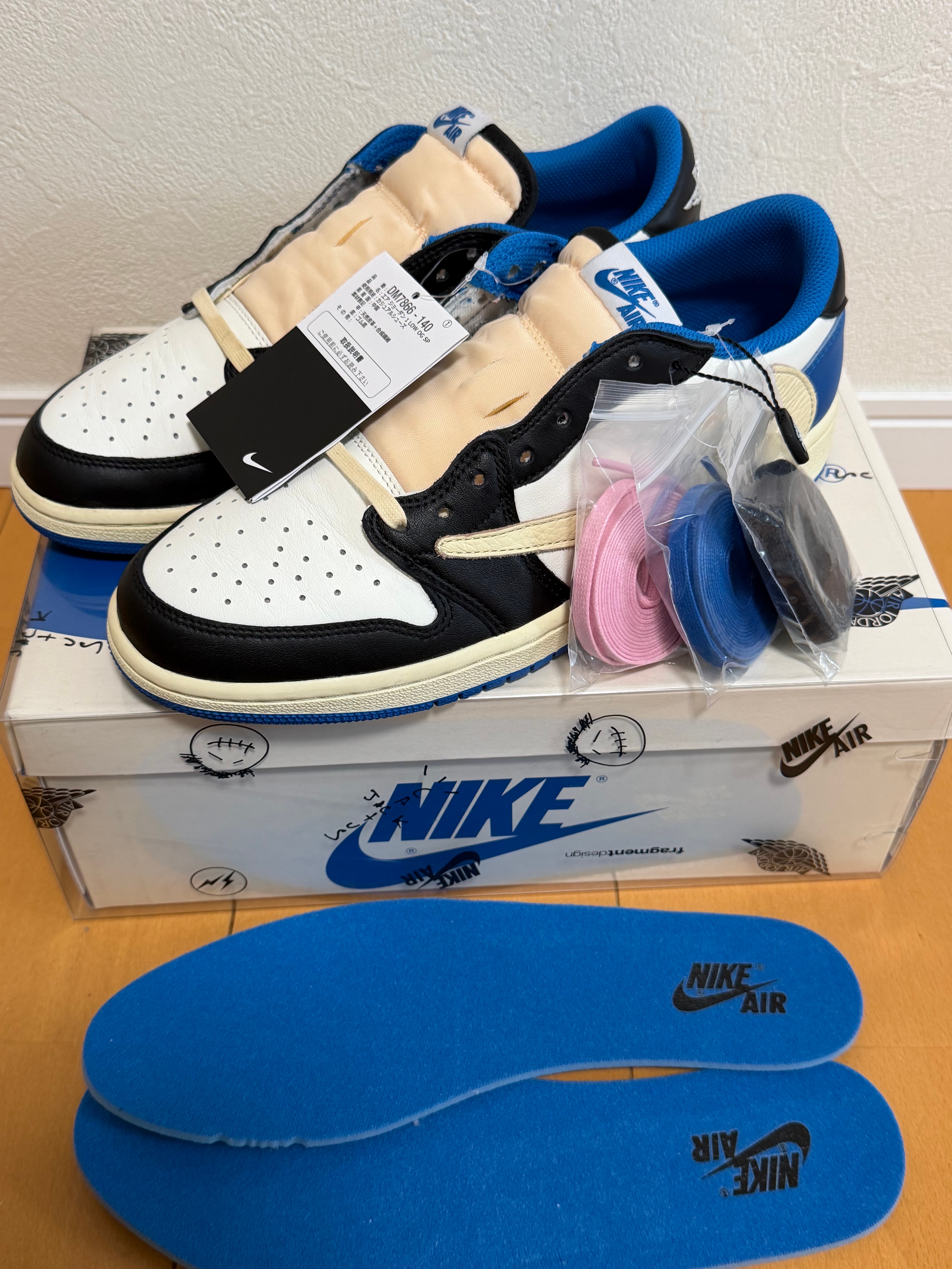 Travis Scott × fragment design × Nike Air Jordan 1 Low OG SP "Military Blue"