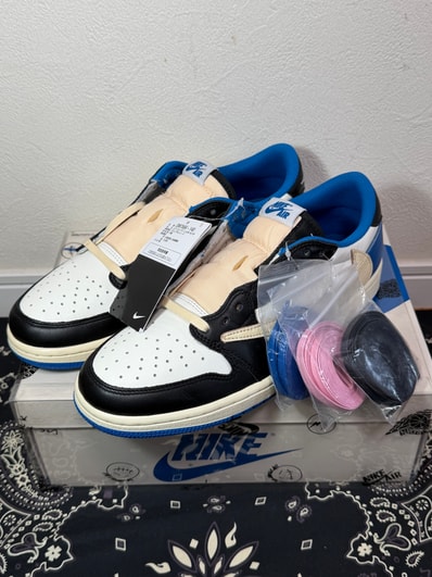 Travis Scott × fragment design × Nike Air Jordan 1 Low OG SP "Military Blue"