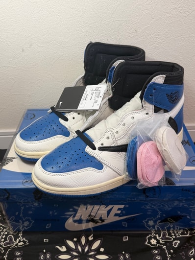 Travis Scott × fragment design × Nike Air Jordan 1 Retro High OG SP "Military Blue"