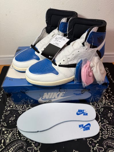 Travis Scott × fragment design × Nike Air Jordan 1 Retro High OG SP "Military Blue"