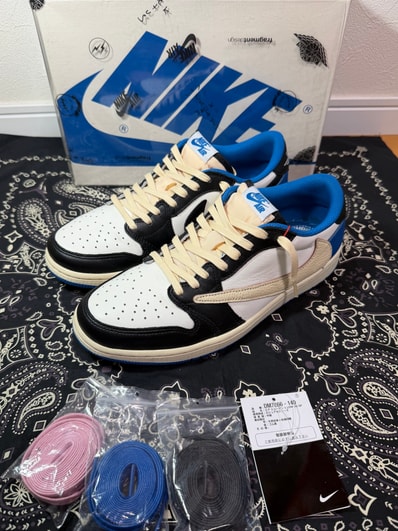 Travis Scott × fragment design × Nike Air Jordan 1 Low OG SP "Military Blue"