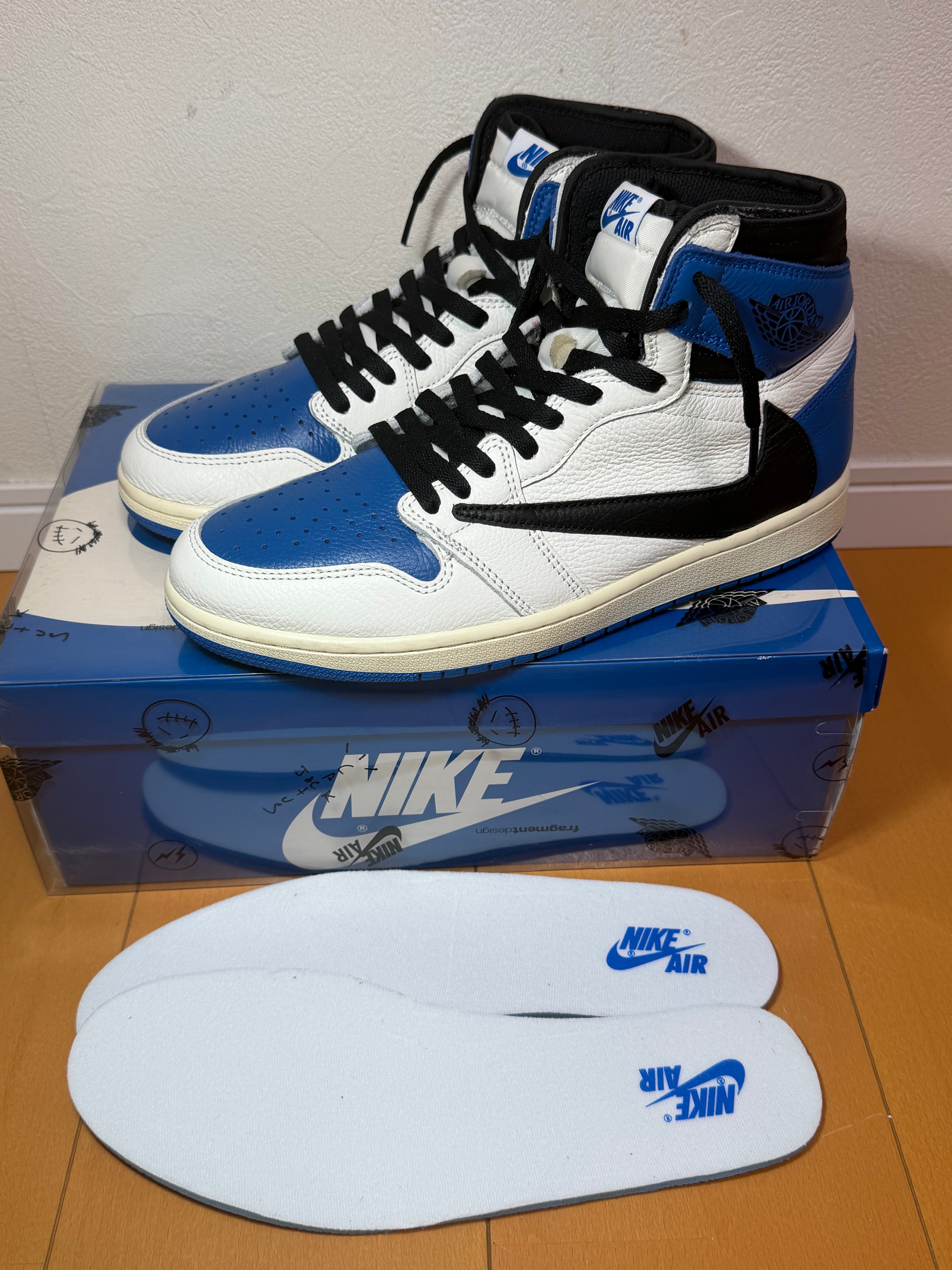 Travis Scott × fragment design × Nike Air Jordan 1 Retro High OG SP "Military Blue"