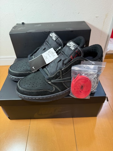 Travis Scott × Nike Air Jordan 1 Low OG SP "Black Phantom"