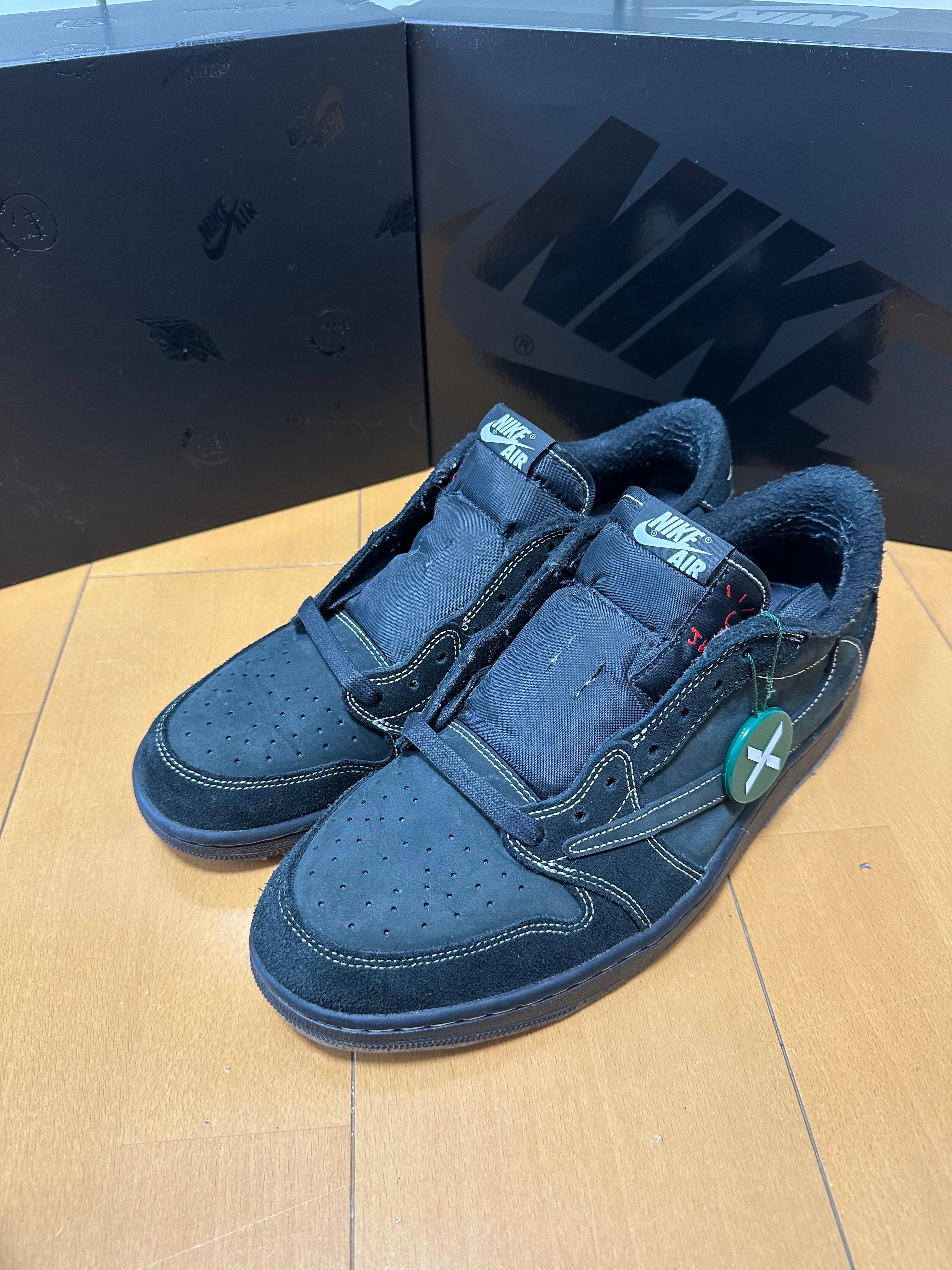 Travis Scott × Nike Air Jordan 1 Low OG SP "Black Phantom"